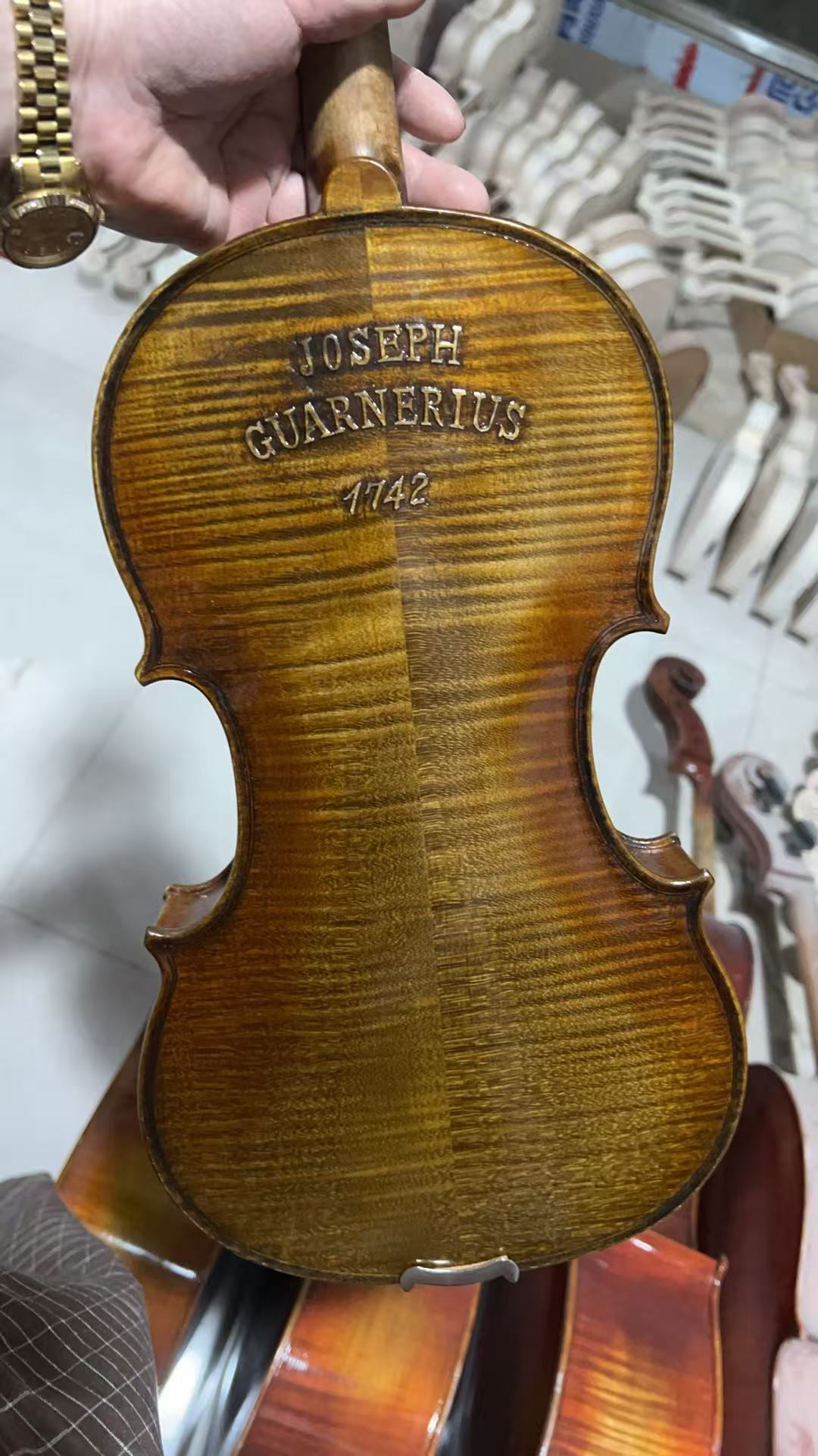 Violon 4/4 professionnel 1742  - Musical Instrument Online avis et prix